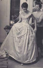 Circa 1958 Christian Dior Wedding Gown Dior Wedding Dresses Vintage Bride Vintage Dior