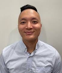 Derrick Streater's Instagram, Twitter & Facebook