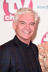 This is the only official facebook page for phillip schofield. This Morning Viewers Stunned After Phillip Schofield Reveals He Was Once In Friends Closer