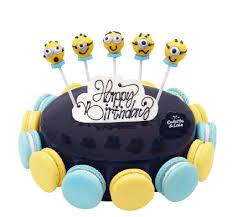 Namun, momen spesial itu bisa jadi rusak karena kue ulang tahun yang ada ternyata tidak sesuai harapan dan malah terkesan menyeramkan. Entertaininda Birthday Minions Kue Ulang Tahun Lucu Dari Collete Lola