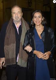 Born 17 september 1931) is a french novelist, screenwriter, actor, and academy award honoree.1 he was an alumnus of the école normale supérieure de. Jean Claude Carriere Et Sa Femme Nahal Tajadod Generale De La Piece De Theatre Le Mensonge Au Theatre Edouard Vii A Paris Le 14 Septembre 2015 Purepeople