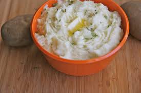 Easy Mashed Potatoes With Cream Cheese Recipe Cream Cheese Mashed Potatoes Cheese Mashed Potatoes Divas Can Cook