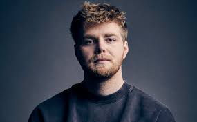 Alex Warren Marks A Milestone Year With iHeartRadio's 'On The Verge'