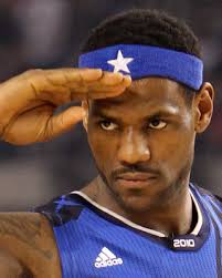 His royal majesty: LeBron James brings basketball camp to UCSD today