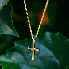 Collier croix en or