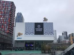 Sinds 2017 worden films getoond in pathé schouwburgplein, kino, cinerama, lantarenvenster, het oude luxor, de schouwburg. Iffr 2020 Roundup The Culturist