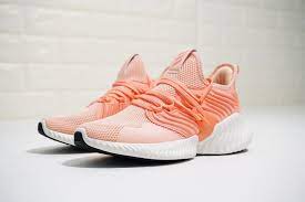 adidas alphabounce instinct clima 阿爾法4代本能系列呼吸網面女款慢跑鞋 肉粉橘白 adidas tubular adidas tubular defiant sneakers