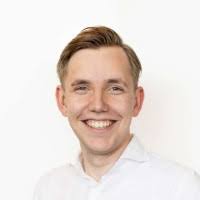 1900+ profils pour “Dummer”