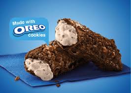 While we haven't released an official date for the holiday pies. Mcdonald S Have A New Pie Filled With Cookies Cream And It Looks Amazing