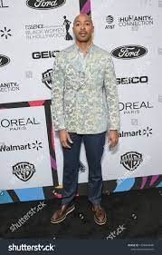 Los Angeles Feb 21 Sir John Barnett Arrives For The Essence Celebrates Black Women In Hollywood On February 21 2019 In Hollywood In Hollywood Photo Editing
