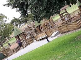 Si decides alojarte en rippleside park motor inn, te encontrarás en una fantástica zona de geelong (drumcondra), a apenas 5 min a pie de parque rippleside y a menos de 5 min en coche de universidad deakin. Rippleside Park Rippleside Vic 3215 Australia
