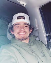 💎Ethan Calhoun💎 (@ethan_calhoun101) • Instagram photos and videos