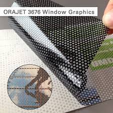 Mit diesem tipp & trick eine selbstklebende und statische fensterfolie nass haftend anbringen. Fensterfolie Innen Durchsichtig Von Aussen Blickdicht Salierdruck Salierdruck