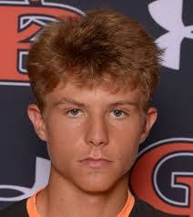 Ethan Baker's Instagram, Twitter & Facebook