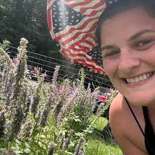 Be careful hiking! 🐍