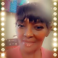 Screaming happy birthday to my beautiful bonus daughter Shonda Crawford I  pray that God blesses you with many many more to come 💜enjoy the rest of  your day