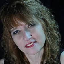 Lisa Mcquiston's Instagram, Twitter & Facebook