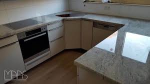 Cielo White Granit Arbeitsplatten Http Www Maasgmbh Com Aktuelle Koeln Cielo White Granit Arbeitsplatten Cielo White Kitchen Cabinets Home Decor Kitchen