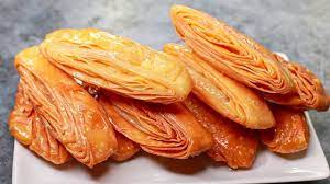 Khaja Recipe Crispy Khaja Sweet Recipe Chirote Recipe Odisha Bengali Sweet Recipe Yummy Youtube In 2021 Sweet Recipes Recipes Cooking Recipes