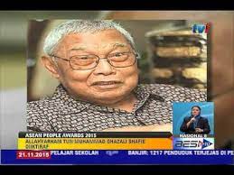 Join facebook to connect with ahmad shafie bin ghazali and others you may know. Anugerah Asean Allahyarham Tun Muhammad Ghazali Shafie Diiktiraf 21 Nov 2015 Youtube