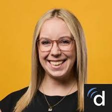 Toni Dick's Instagram, Twitter & Facebook