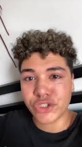 Vincent Avery's Instagram, Twitter & Facebook