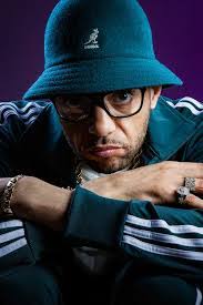 Latrice Grant's Instagram, Twitter & Facebook