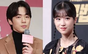 왜또 갑자기 서예지 떢밥 도는거임? Qkfxmkx46eyf5m