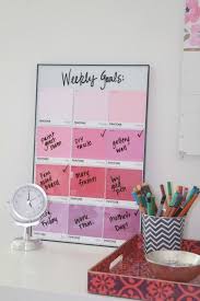 Diy Pantone Organizer By Burlap Lace Paint Chips Memo Board Diy Organization