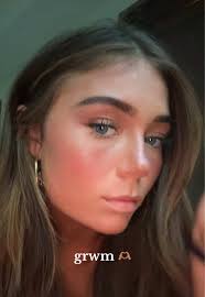 Embrace Your Sunday with Love and GRWM Inspiration