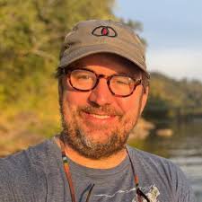 How to find platonic companions to attend Grateful Dead shows and festivals?