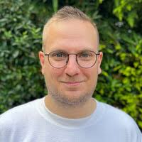 100+ "Robert Steg" profiles