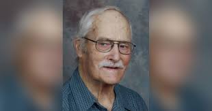 Obituary for Reuben J Moch