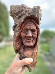 ה Ai פוגש את פסלי הברונזה שלי...