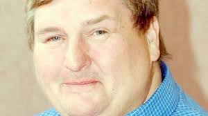 Councillor called colleague ****head during meeting