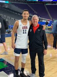 Jalen suggs back in for gonzaga. Darren Wolfson On Twitter Gophers Coach Richard Pitino And Ass T Ed Conroy Had A Nice Home Visit With Minnehaha Junior Jalen Suggs His Dad And His Mom This Afternoon Lasted Around 2