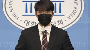 배드민턴(초등부 여자) 선수반 지도자 채용 공고; Konbrxhhgb67hm