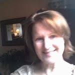 Robin Maroney's Instagram, Twitter & Facebook