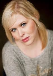 Lindsey Hedberg's Instagram, Twitter & Facebook