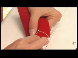 This Tutorial For Making A Diy Seat Belt Pillow Comes From The Now Defunct Site Superjenn Com I Had Included This Seat Belt Pillow Hand Sewing Pillow Tutorial