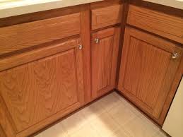 Oak kitchen cabinets remain the most popular kitchen cabinets in american homes. Hardwood Floors Light Enough To Pair Oak Cabinets Hometalk
