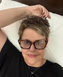 Delia Kay's Instagram, Twitter & Facebook