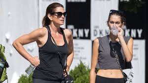 Born cynthia ann crawford on 20th february. Heisses Sport Duo Cindy Crawford Kaia Im Fitness Fieber Promiflash De