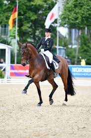 Spanish grand prix 2021 by patrizio evangelisti. Isabell Werth Zum Zweiten Die Dressur Queen Und Johnny Gewinnen Auch Den Grand Prix Special Um Den Preis Von Madeleine Winter Schulze Horse Gate