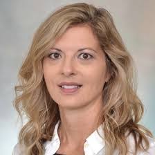 Julie Locke's Instagram, Twitter & Facebook