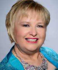 Randi Stevens's Instagram, Twitter & Facebook