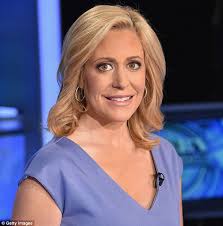 Fox News host apologizes to country club for accusing them of refusing to  seat family over politics