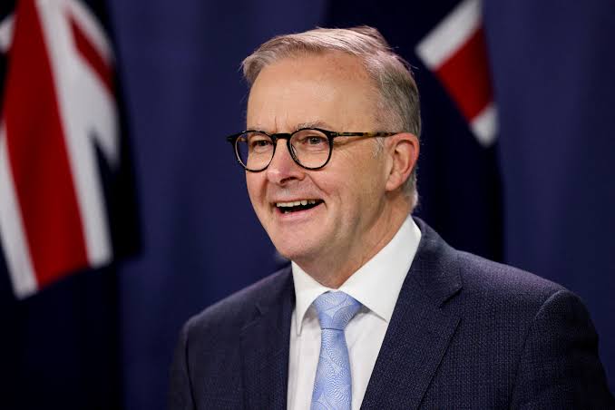 Australia PM focussed on workplace reform as he marks 100 days in office |  Reuters