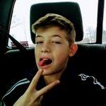 Aaron Seelye's Instagram, Twitter & Facebook