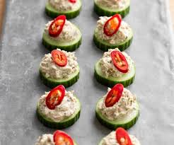Tuna Tapenade On Cucumber Yemek Tarifi